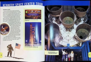 Kennedy Space Center: Official Tourbook — English Version